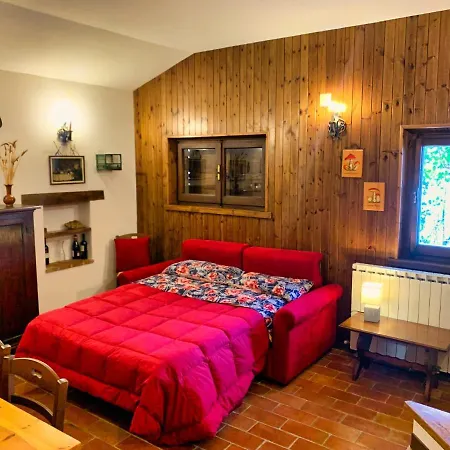 בקתה Chalet Nel Bosco *