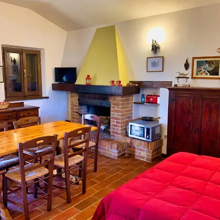 Chalet Nel Bosco Chalé *